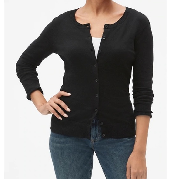 gap black cardigan
